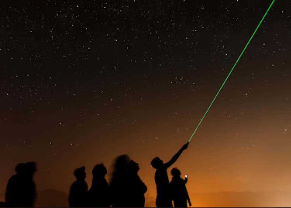 Astronomia i degustació a les Bordes del Cardemeller amb el nostre Buggy d'erugues
